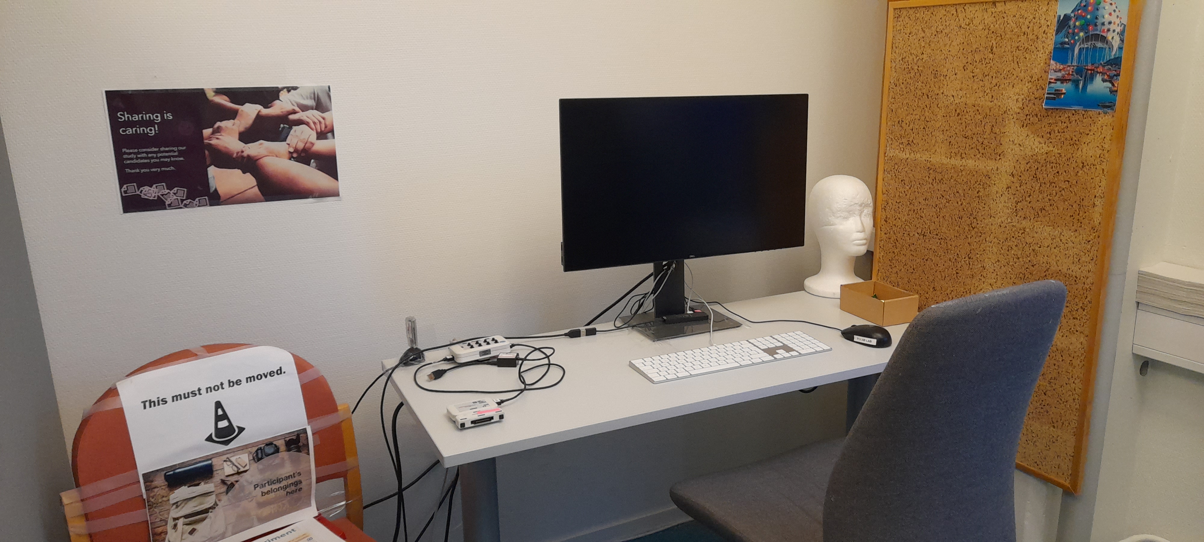 makeshift EEG lab in an office